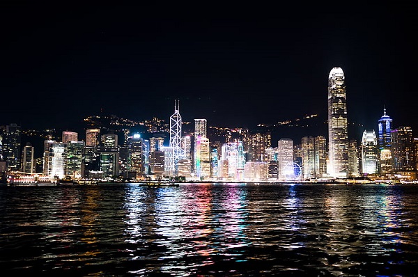 如何快速拿到香港居民身份 如何快速拿到香港居民身份