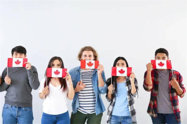 加拿大移民有哪几种居住方式