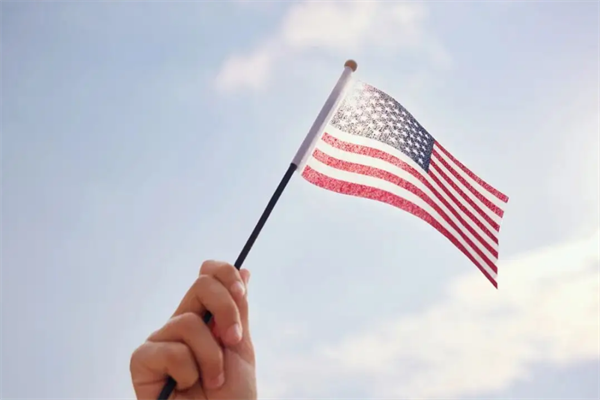 EB-5投资移民美国如何通过商业投资实现身份自由 EB-5投资移民美国如何通过商业投资实现身份自由